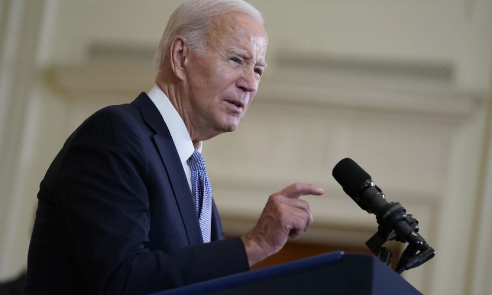 Biden’s approval rating on the economy stagnates despite slowing inflation, AP-NORC poll shows